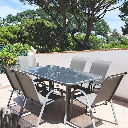 Ai Due Leoni Villa Capri Bagian luar foto