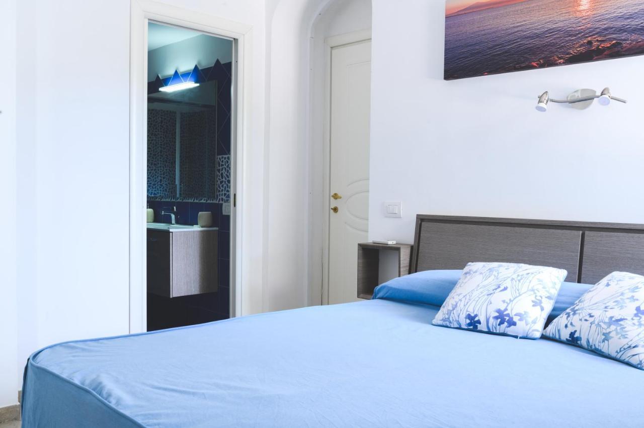 Ai Due Leoni Villa Capri Bagian luar foto